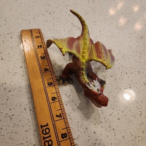 MEGAWINGS DRAGON 2005 Toy Major Action Figure - Picture 6 of 7